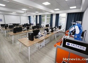 机器人创新应用实验实训室