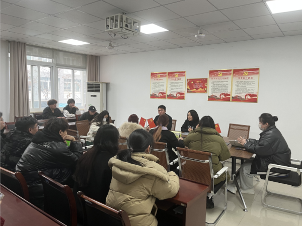 弘扬志愿服务精神  彰显校园青春能量