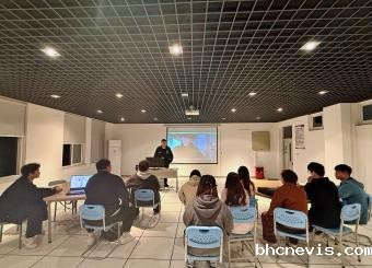 一线设计师进课堂｜艺术学院邀请广东酒店管理技术学院智能与信息工程学院王亦周开展讲座